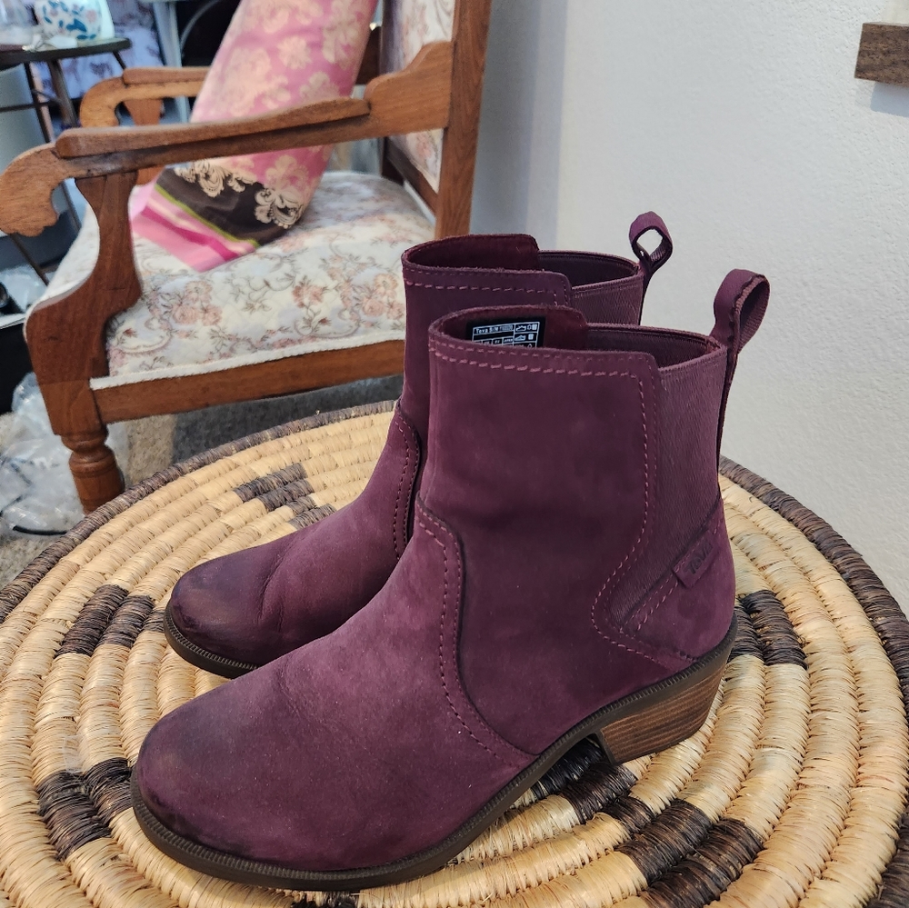 Teva Anaya Bootie Chelsea Boots - Waterproof Suede Leather Purple 💜